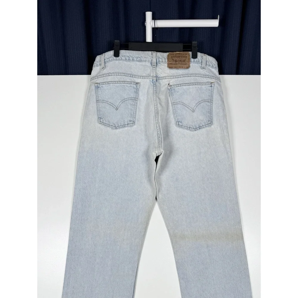 + VTG Levis 505 Straight Leg Jeans Light Wash Distressed 38x34 (36x33) Mexico